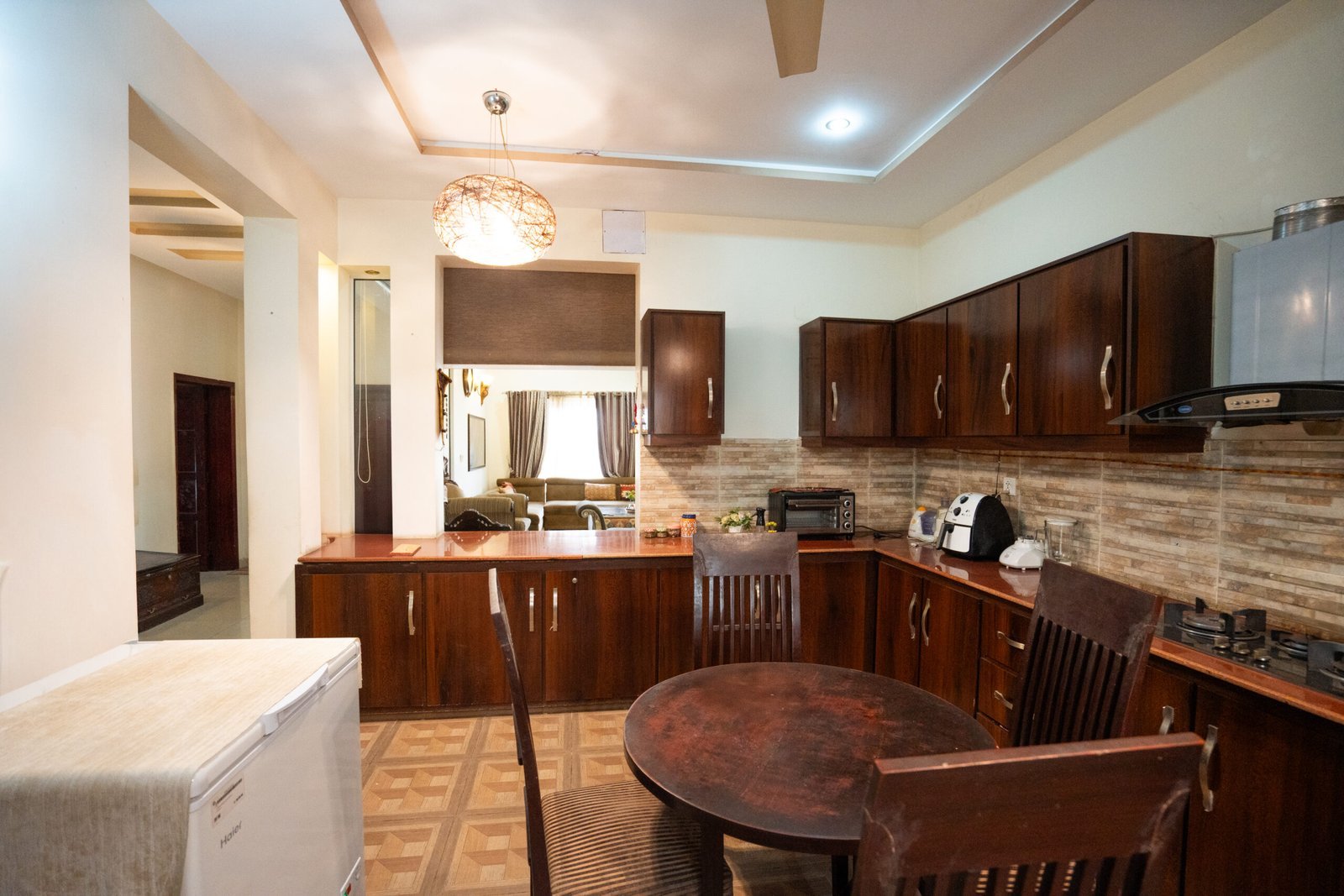 kichtin 2 scaled.jpg